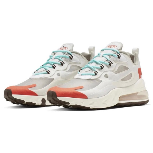 Nike Shoes - Nike Air Max 270 Sneakers